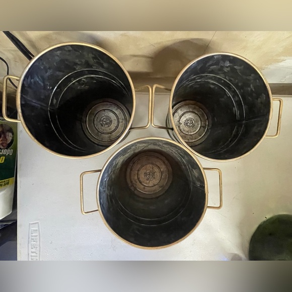 Metal Flower Pots / Buckets 5 inch (3) - Picture 5 of 11